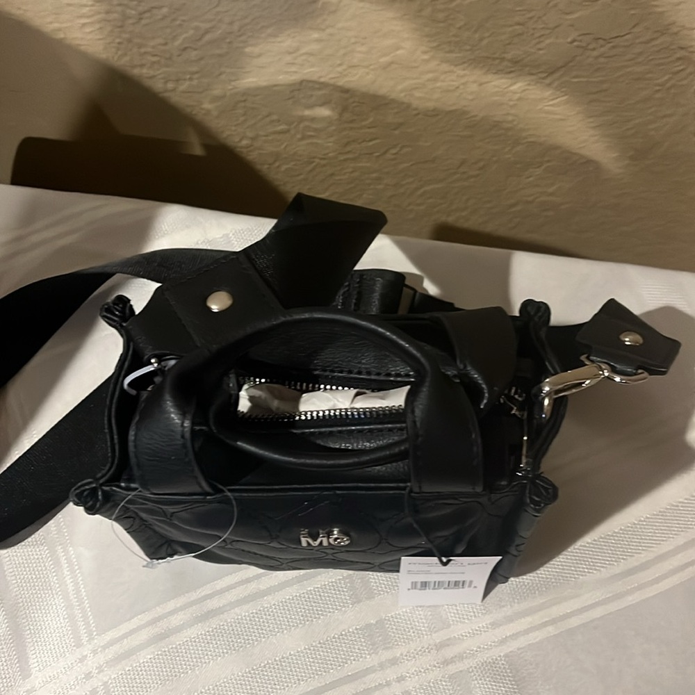 Madden Girl Black Quilted Crossbody Bag - Picture 2 of 4